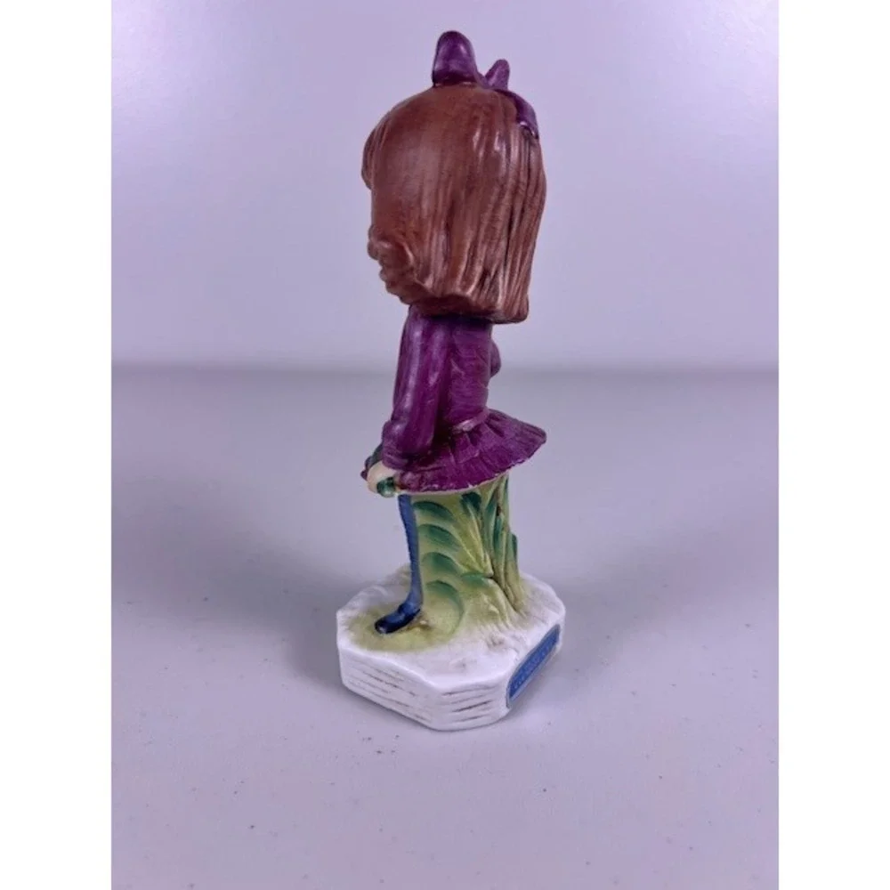 Gorham Little Girl with Sunflower Figurine Porcelain Collectible Display VINTAGE